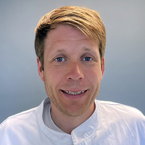 Morten Bo Larsen er speciallæge i håndkirurgi hos PrivatHospitalet Danmark